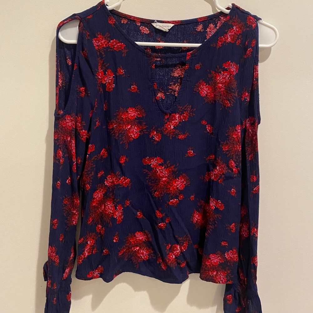 Aeropostale women’s extra small top!